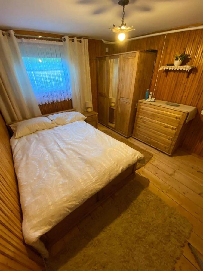 Apartamenty U Basi Lesnica  Экстерьер фото