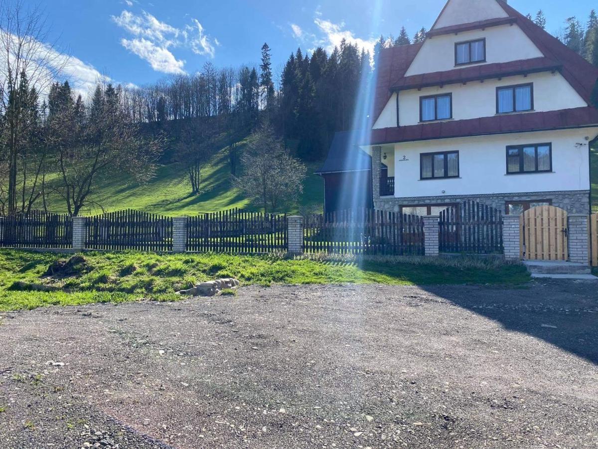 Apartamenty U Basi Lesnica  Экстерьер фото