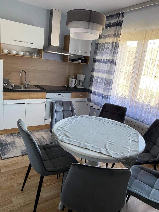 Apartamenty U Basi Lesnica  Экстерьер фото