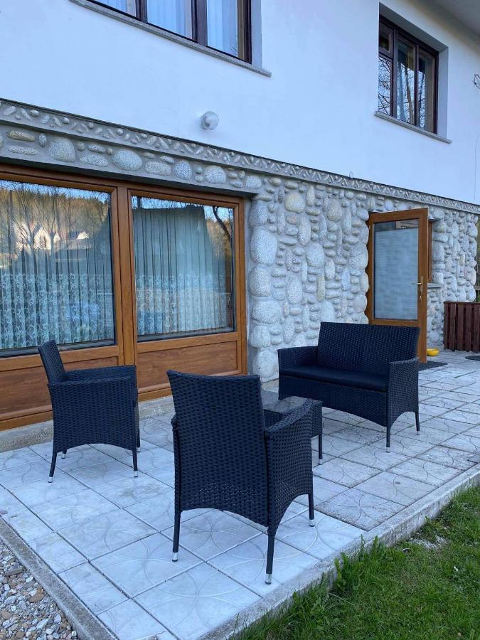 Apartamenty U Basi Lesnica  Экстерьер фото