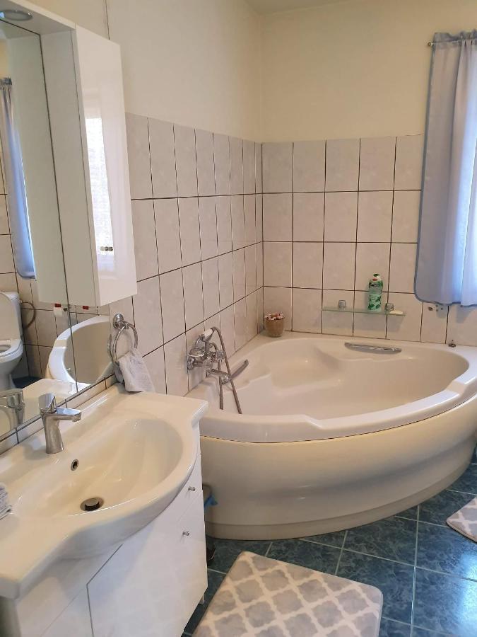 Apartamenty U Basi Lesnica  Экстерьер фото